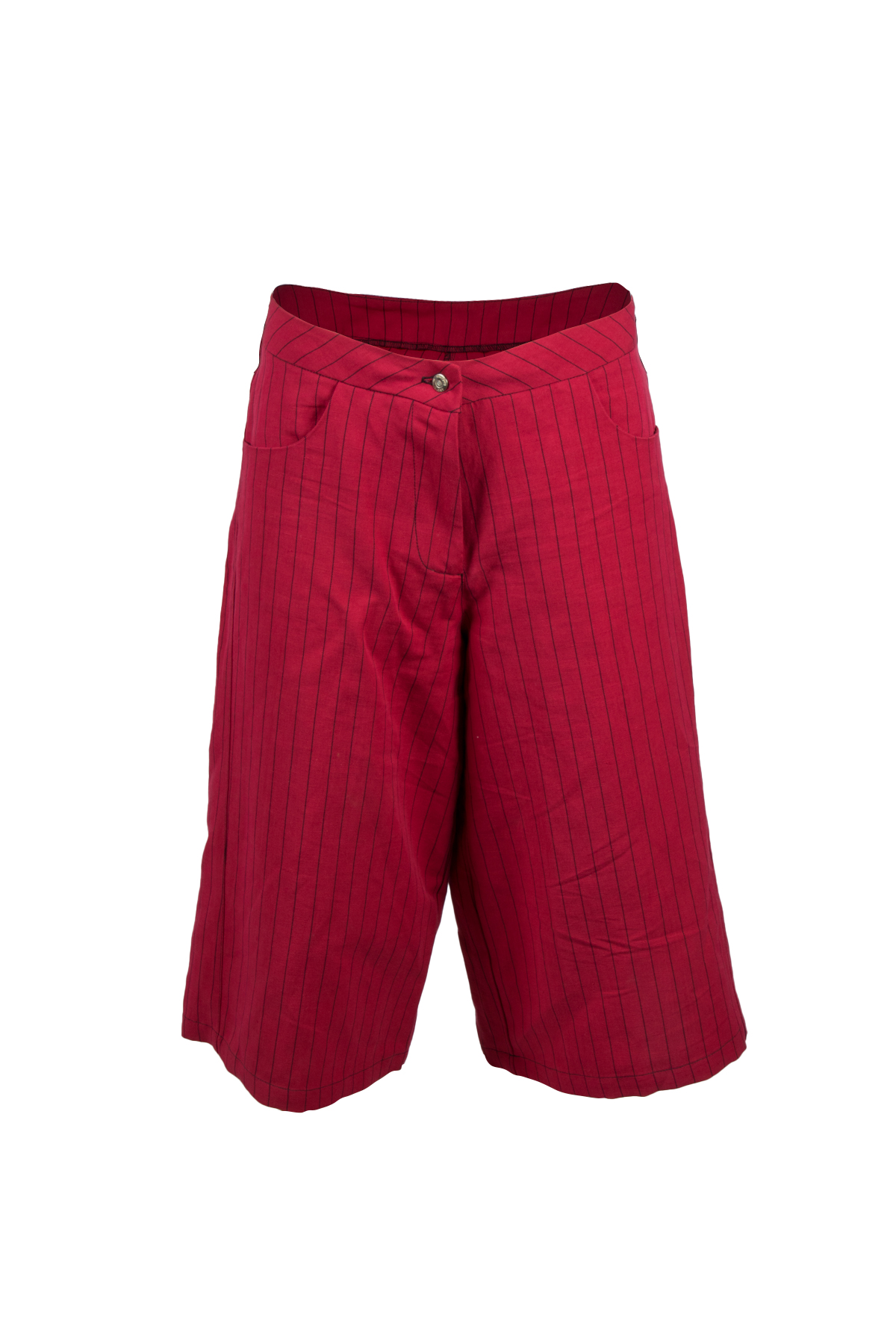 Бермуди от висококачествен лен </br>Bermuda shorts made of high quality linen</br> MARCHÉ MARCÉ Made in Bulgaria